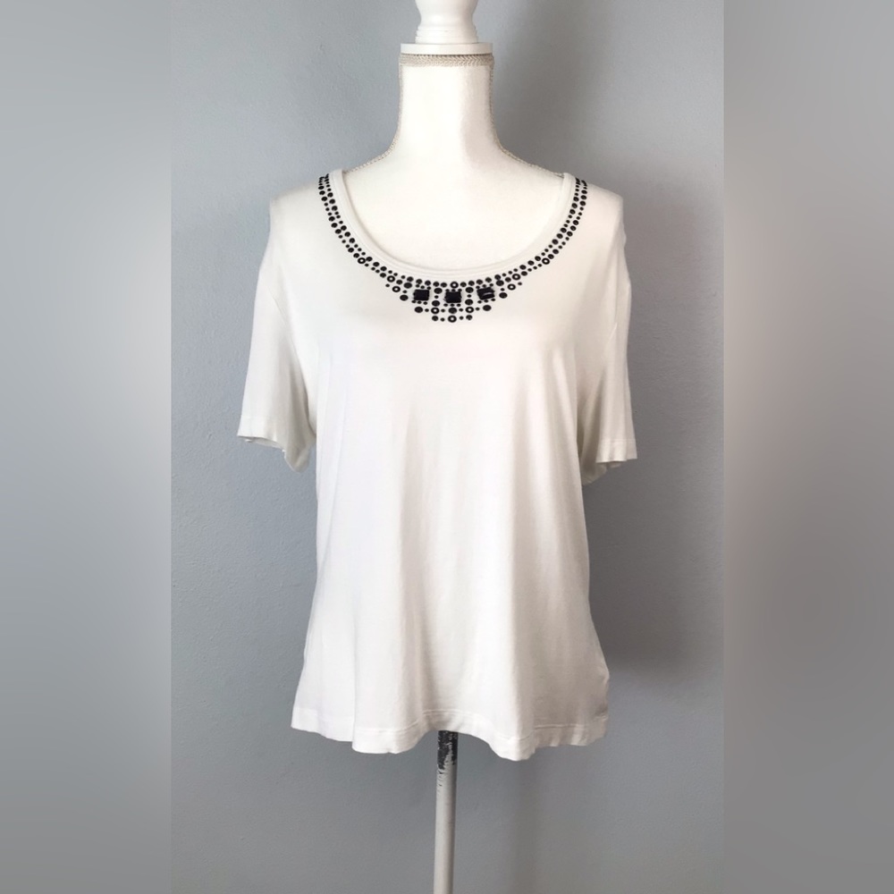 St. John Jeweled Neck Tee Shirt